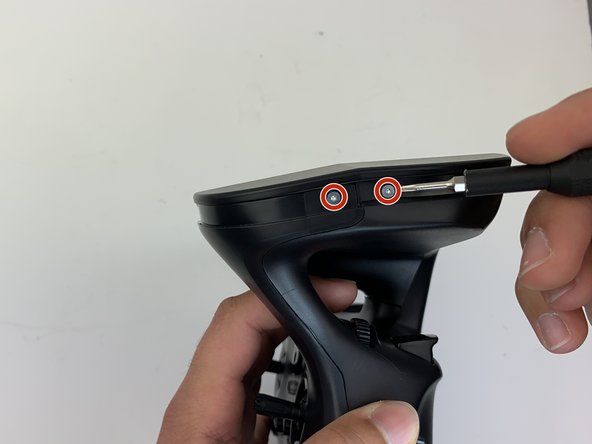 Parrot Skycontroller 2 USB Port Replacement: crwdns2935265:07crwdnd2935265:03crwdnd2935265:03crwdne2935265:0