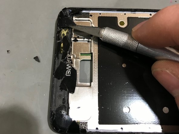 Huawei Nova LCD Replacement, Removing the screen and preparing the frame: step 9, image 2 of 3