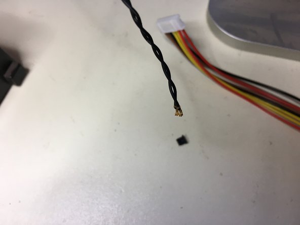 How to build a display using a iMac: step 9, image 2 of 3