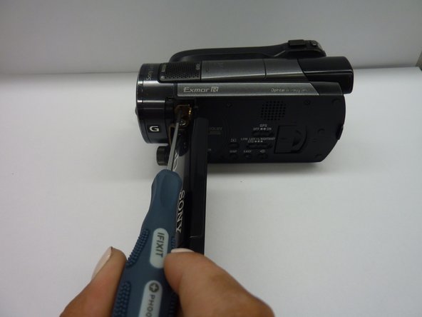 Sony Handycam HDR-XR500V Door Replacement: crwdns2935265:04crwdnd2935265:02crwdnd2935265:02crwdne2935265:0
