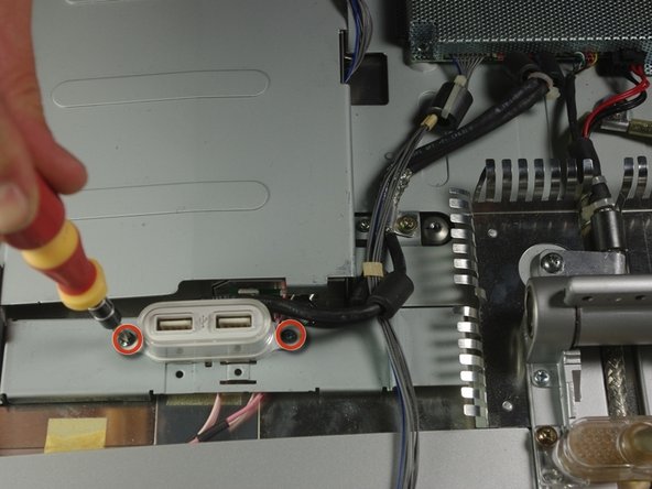 Apple Cinema Display M8149 USB Port Replacement: adım 5, 2 resimden 2.