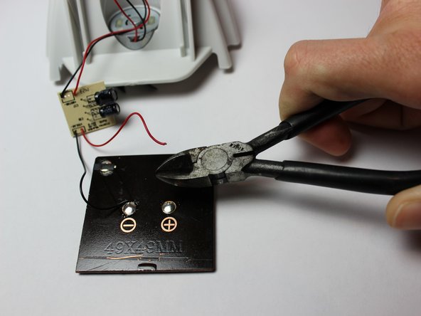 AcuRite 02032 Solar Panel Replacement: crwdns2935265:013crwdnd2935265:03crwdnd2935265:03crwdne2935265:0