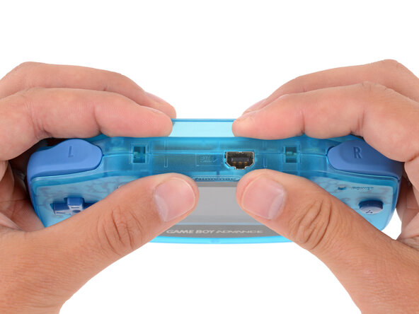 How to Reshell Your Game Boy Advance: crwdns2935265:034crwdnd2935265:01crwdnd2935265:03crwdne2935265:0