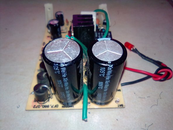 Stealth Regulated DC power supply Teardown: crwdns2935265:06crwdnd2935265:02crwdnd2935265:03crwdne2935265:0