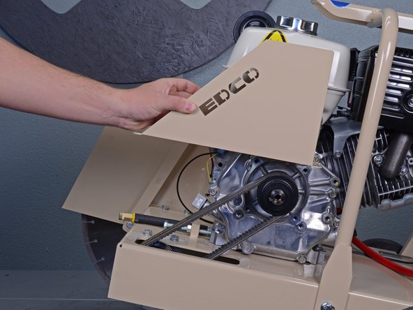 EDCO PRO KL-18 Concrete Saw Belts Replacement: crwdns2935265:06crwdnd2935265:02crwdnd2935265:02crwdne2935265:0