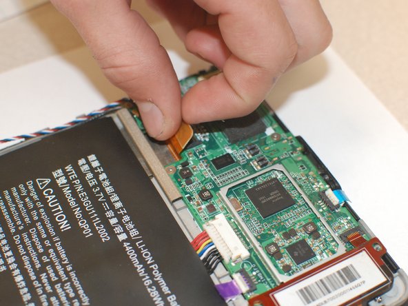 Kindle Fire 1st Generation Motherboard Replacement, Removing The Last Few Pieces: crwdns2935265:05crwdnd2935265:02crwdnd2935265:03crwdne2935265:0