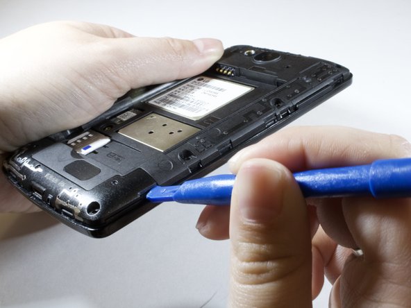 LG Optimus F60 Power Button Replacement: crwdns2935265:04crwdnd2935265:02crwdnd2935265:03crwdne2935265:0