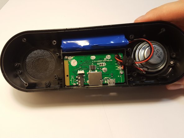 Zenbre SoundBank Z3 Speaker Grill Replacement: crwdns2935265:07crwdnd2935265:02crwdnd2935265:02crwdne2935265:0