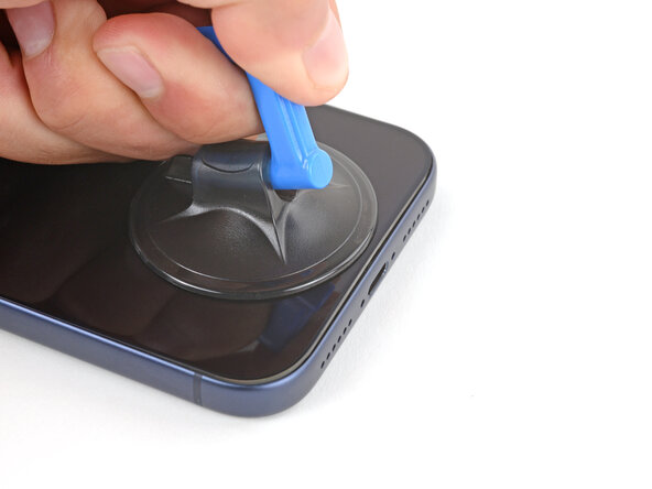 iPhone 17 Pro Battery Replacement, Insert an opening pick: crwdns2935265:08crwdnd2935265:02crwdnd2935265:03crwdne2935265:0