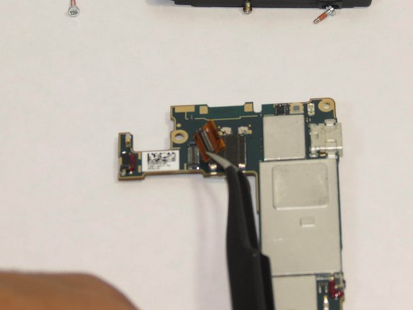 Sony Xperia Sola Camera Module Replacement, Remove the camera's power.: crwdns2935265:012crwdnd2935265:03crwdnd2935265:03crwdne2935265:0