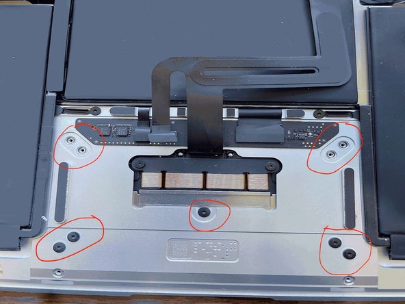 Macbook Air 13" Retina Late 2020 Model A2337 Upper Body with Integrated Keyboard Replacement, Remove Trackpad: шаг 4, изображение 1 из 2