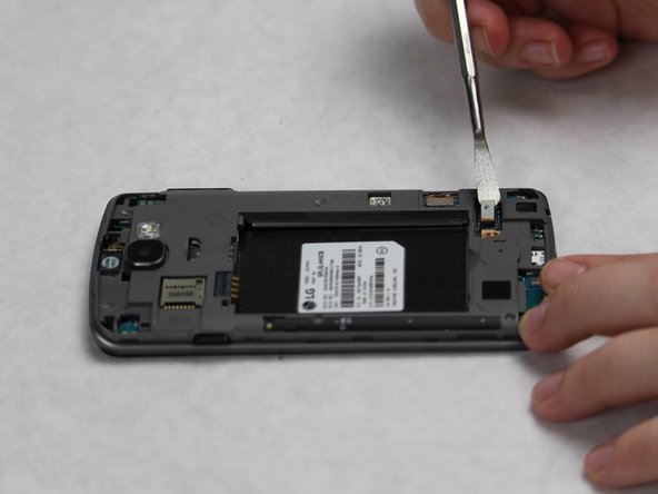 LG Rebel Screen Replacement: 手順 4、 2の画像 2