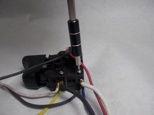 Milwaukee 5262-21 Power Cord Replacement: crwdns2935265:04crwdnd2935265:02crwdnd2935265:03crwdne2935265:0