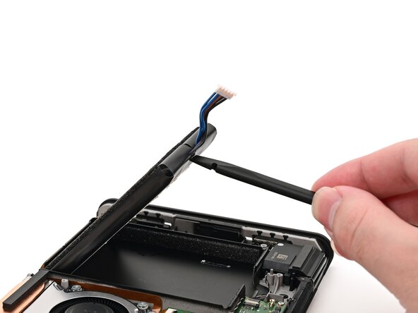 Nintendo Switch 2 电池更换, 取出电池: 步骤 36 中的图像 2，3