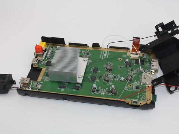 Nintendo Wii U Wireless and Bluetooth Module Replacement: crwdns2935265:010crwdnd2935265:02crwdnd2935265:02crwdne2935265:0