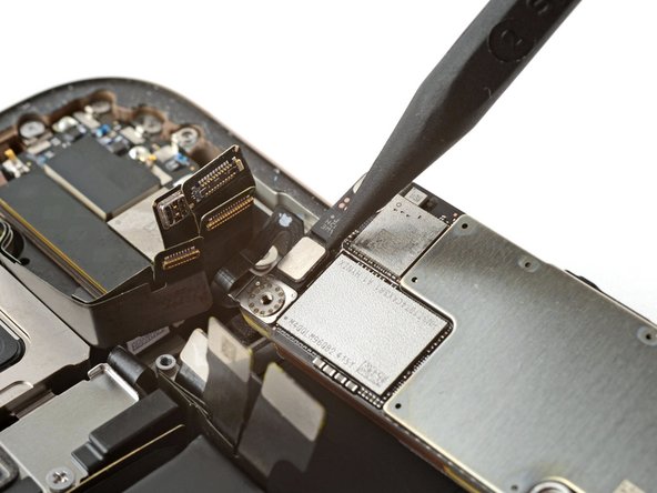 iPhone 16 Pro Max ロジックボードの交換 - iFixit 修理ガイド