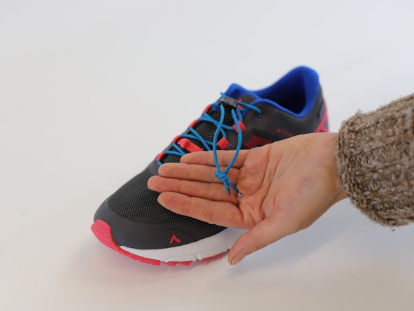 How to Replace a Speedlace With a Stopper, Finishing the first fix!: crwdns2935265:06crwdnd2935265:03crwdnd2935265:03crwdne2935265:0