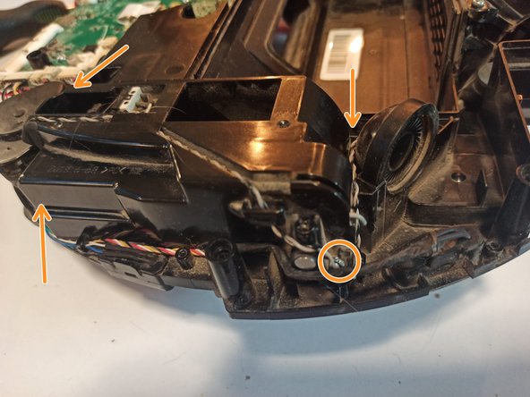 Ecovacs Deebot 920 Reassembly, Install The Left Wheel Well: crwdns2935265:06crwdnd2935265:03crwdnd2935265:03crwdne2935265:0