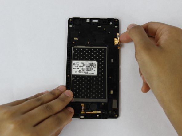 LG Tribute HD Flex Cable Replacement: crwdns2935265:010crwdnd2935265:02crwdnd2935265:02crwdne2935265:0