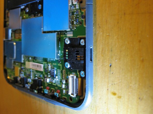 Adding a Remote Page Turning Switch to the Kindle 3: crwdns2935265:04crwdnd2935265:03crwdnd2935265:03crwdne2935265:0