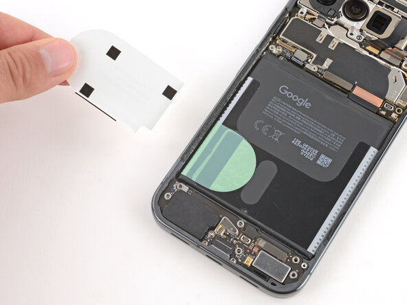 Google Pixel 10 Pro XL Battery Replacement: 步骤 31 中的图像 2，2