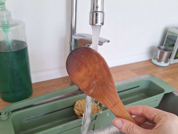 How to Restore Wooden Cooking Utensils: crwdns2935265:02crwdnd2935265:02crwdnd2935265:02crwdne2935265:0