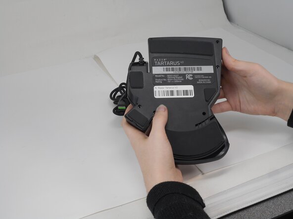 Razer Tartarus V2 Keys 1-19 Replacement, Razer Tartarus V2 Case Disassembly: crwdns2935265:01crwdnd2935265:02crwdnd2935265:02crwdne2935265:0