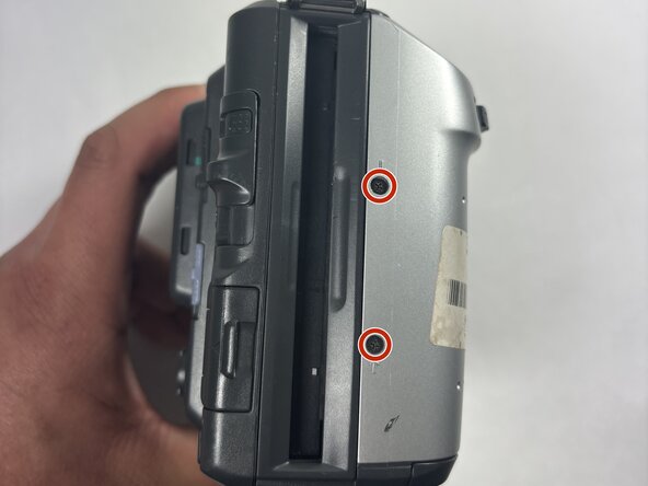 Sony MVC-FD200 Back Cover Replacement: crwdns2935265:04crwdnd2935265:02crwdnd2935265:02crwdne2935265:0