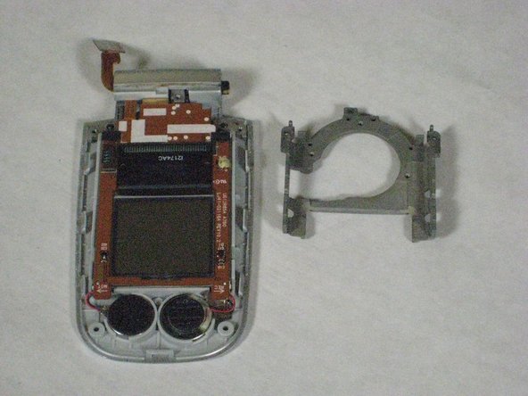 Disassembling Samsung SPH-A760 Screen, Screen: crwdns2935265:011crwdnd2935265:02crwdnd2935265:02crwdne2935265:0