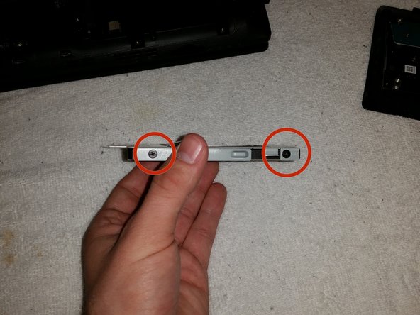 Acer Aspire V3-771G Hard Drive Replacement: crwdns2935265:05crwdnd2935265:02crwdnd2935265:03crwdne2935265:0