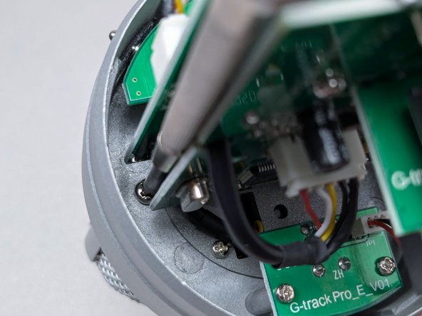 Samson G-Track Pro Teardown, Removing Head Basket (Optional): crwdns2935265:010crwdnd2935265:02crwdnd2935265:03crwdne2935265:0