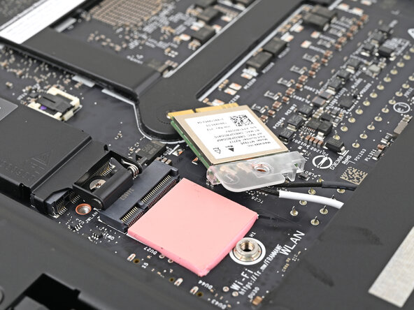 Framework Desktop Mainboard Replacement, Reposition the Wi-Fi module: Schritt 31, Bild 3 von 3