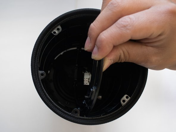 Samsung Radiant360 R3 Tweeter Replacement: crwdns2935265:010crwdnd2935265:02crwdnd2935265:03crwdne2935265:0