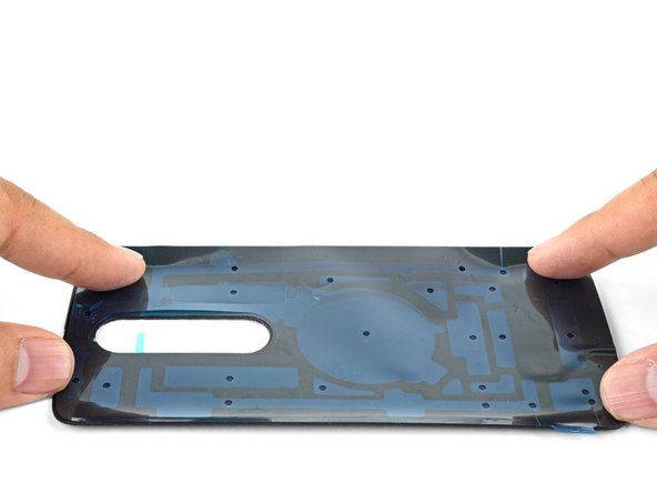 Motorola Droid Turbo 2 Rear Cover Adhesive Guide: crwdns2935265:05crwdnd2935265:03crwdnd2935265:03crwdne2935265:0
