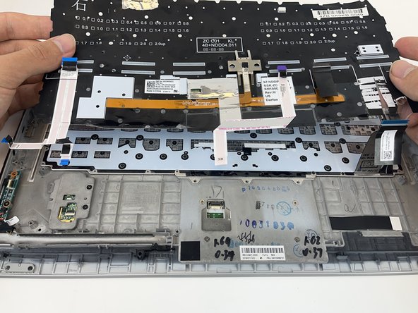 Lenovo ThinkPad X1 Yoga 2nd Generation Keyboard Replacement: step 29, image 3 of 3