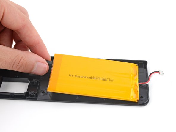 Logitech G915 TKL Battery Replacement, Install the new battery: crwdns2935265:09crwdnd2935265:02crwdnd2935265:03crwdne2935265:0