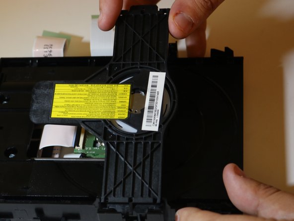 Samsung BD-F7500 Blu-ray Player Disc Reader Replacement: crwdns2935265:06crwdnd2935265:03crwdnd2935265:03crwdne2935265:0