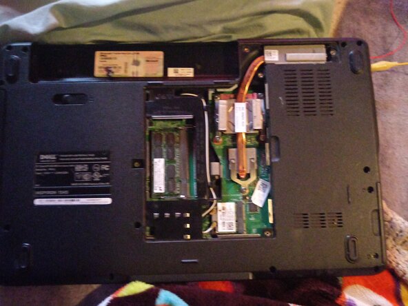 Changing the RAM: step 3, image 1 of 1