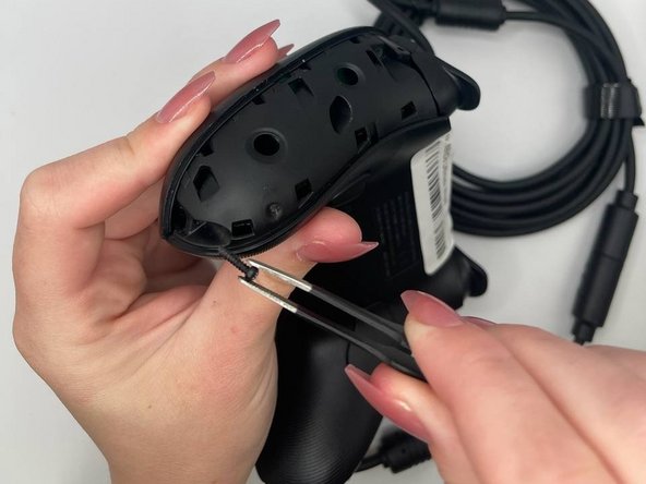 8BitDo Ultimate Wired Motherboard Replacement: adım 5, 3 resimden 3.