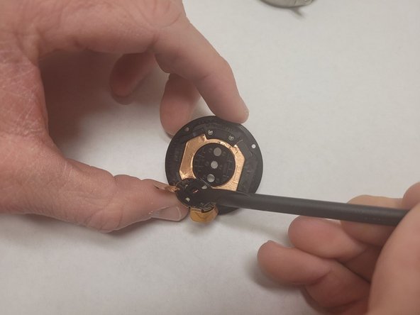 Motorola Moto 360 3rd Gen Charging Coil Replacement, Charging Coil: crwdns2935265:03crwdnd2935265:02crwdnd2935265:03crwdne2935265:0