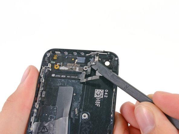 Замена задней части корпуса iPhone 5: crwdns2935265:045crwdnd2935265:02crwdnd2935265:02crwdne2935265:0