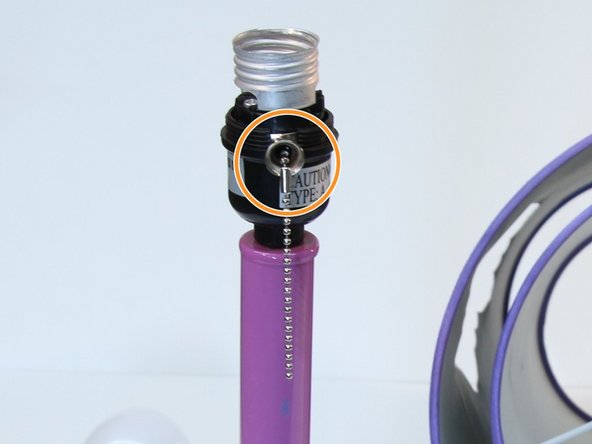 Lamp Pull Chain Replacement: crwdns2935265:07crwdnd2935265:03crwdnd2935265:03crwdne2935265:0