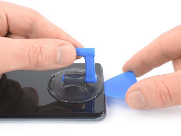 Mi 11 Screen Replacement, Insert an opening pick: crwdns2935265:021crwdnd2935265:02crwdnd2935265:03crwdne2935265:0