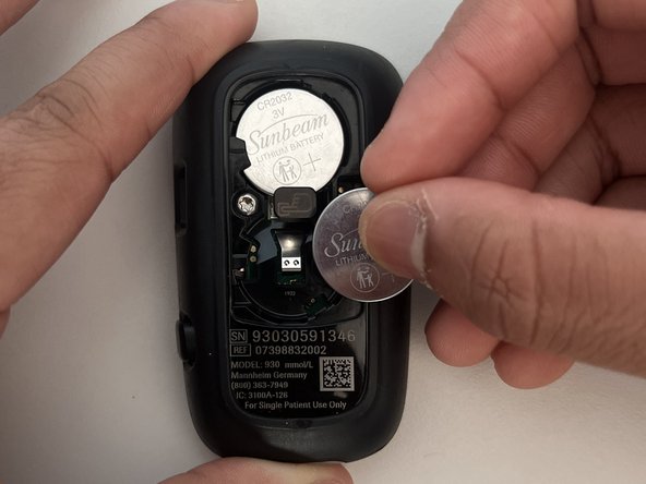 Accu-Chek Guide Diabetes Meter Battery Replacement: step 4, image 2 of 2