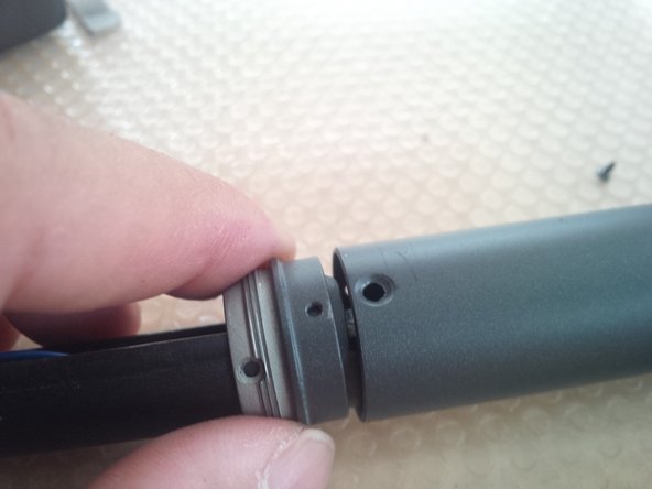 Repairing Rode NTG2 disconnected/loose wiring, Unscrew Capsule/Top Tube: crwdns2935265:03crwdnd2935265:03crwdnd2935265:03crwdne2935265:0