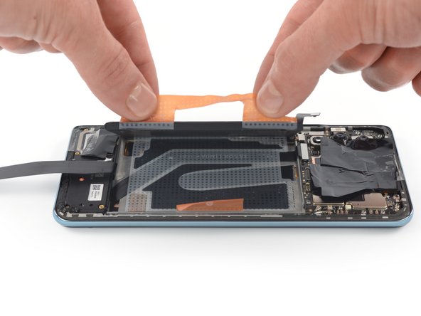 Poco F3 Battery Replacement, Pull up the battery: crwdns2935265:016crwdnd2935265:03crwdnd2935265:03crwdne2935265:0