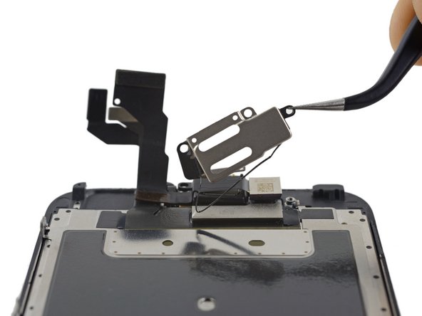 iPhone 6s Display EMI Shield Replacement: crwdns2935265:024crwdnd2935265:03crwdnd2935265:03crwdne2935265:0