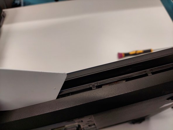 Lenovo ThinkPad T540p Thermal Paste Replacement, Opening the laptop: crwdns2935265:01crwdnd2935265:02crwdnd2935265:03crwdne2935265:0