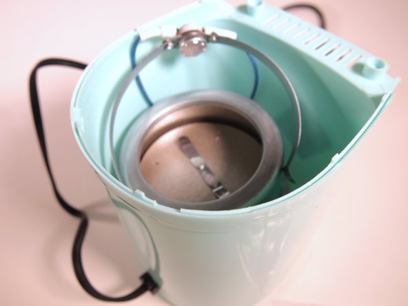 Maxi-Matic Intertek Popcorn Maker Replacement Disassembly Guide: crwdns2935265:05crwdnd2935265:03crwdnd2935265:03crwdne2935265:0