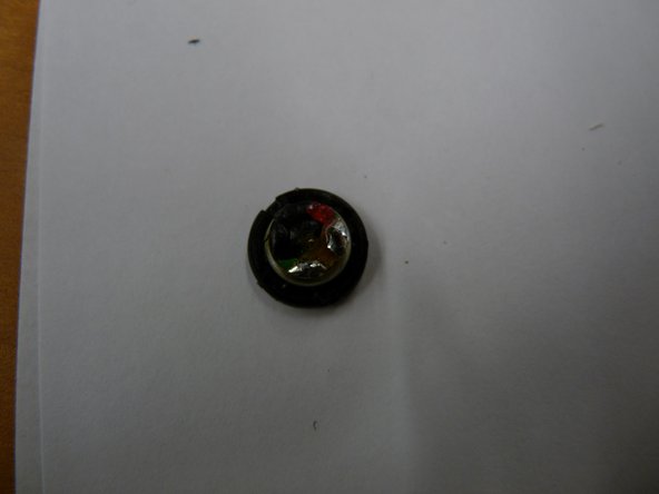 Ear bud Teardown: crwdns2935265:06crwdnd2935265:02crwdnd2935265:03crwdne2935265:0